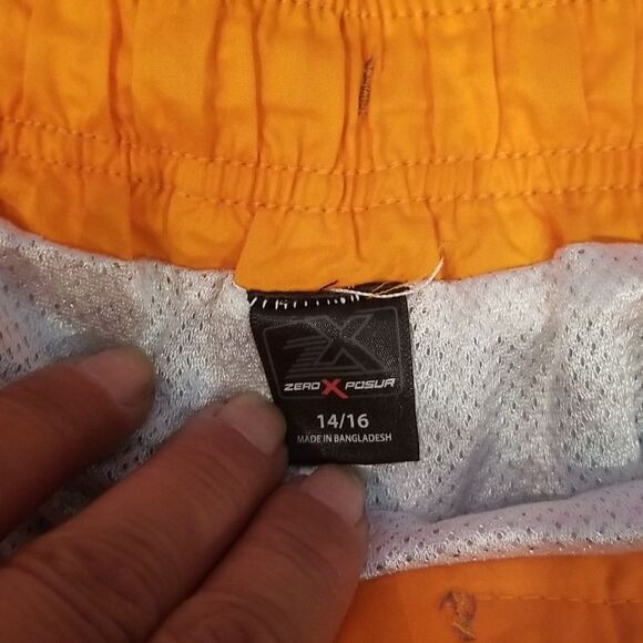 Boys size 16 ZeroXposure Swim Shorts - Picture 3 of 3
